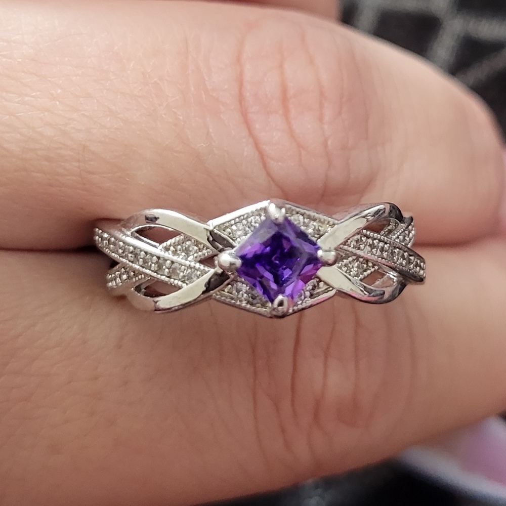 Purple gemstone ring